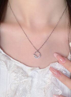 设计感不锈钢精致女款吊坠花环