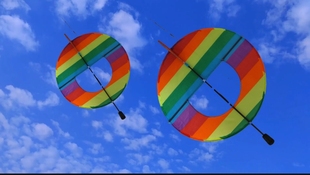 飞碟飞盘风筝，左右盘可倒飞，0-4级风，提线可调,需要有盘鹰基础