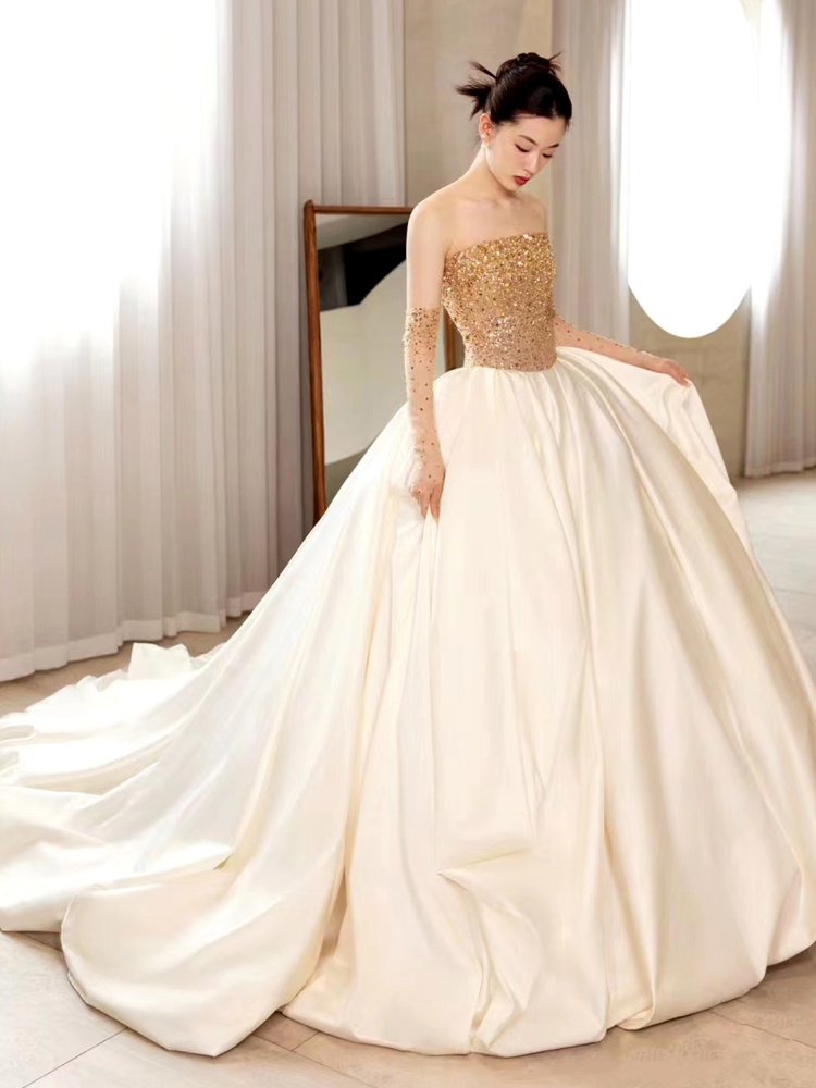  White handmade beaded physical quality+Provide custom size and color without refund  