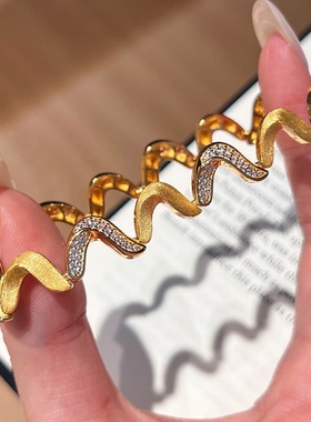 s925银镀金电话线波纹手链女小众轻奢时尚镶钻拼接波浪手饰厂