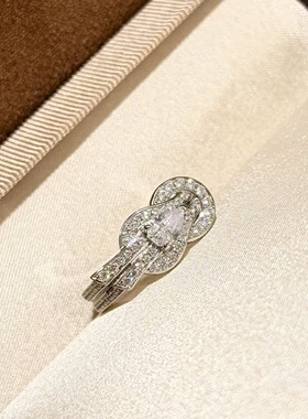 设计师s925纯银 拉环8字水滴钻戒指打结扣新款精致爆闪仿真钻