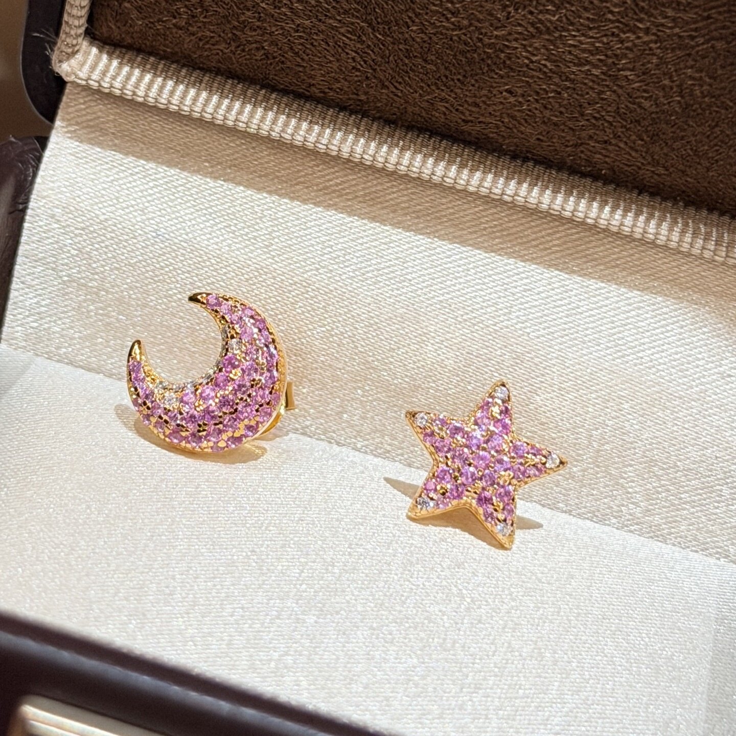 轻奢S925纯银 星月粉钻耳钉不对称五角星月亮甜美少女心唯美