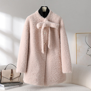 冬季羊羔毛皮毛一体中长款粉色蝴蝶结年轻可爱羊剪绒大衣皮草外套