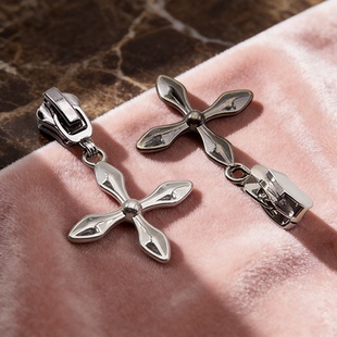 拉链头装饰品高档金属加厚拉链头 十字架装饰配件拉头 衣服包包鞋