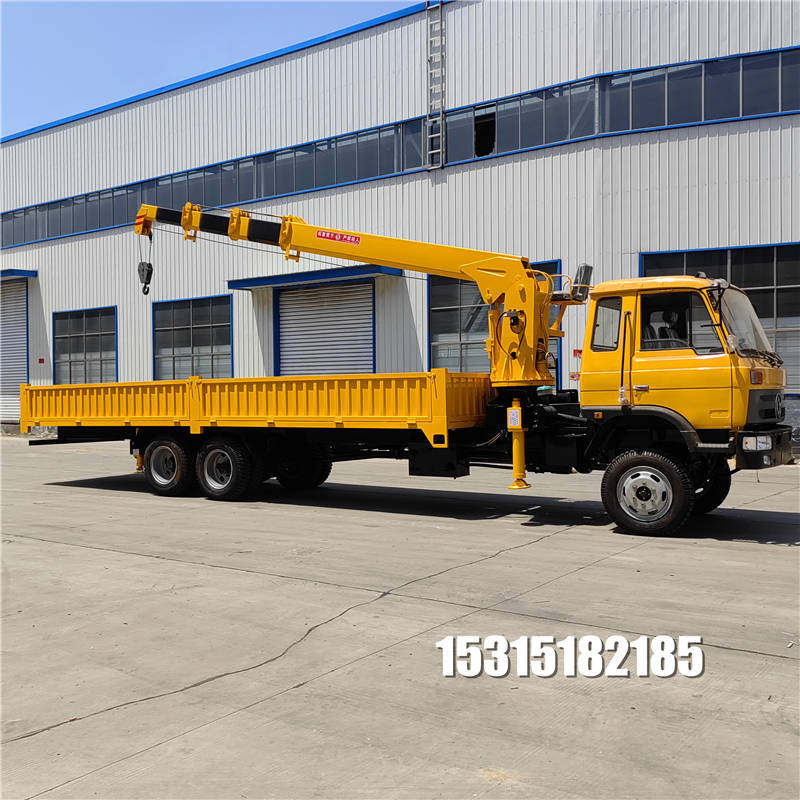 四不像厂家改装车自制六驱吊车豪华驾驶室随车吊六轮大马力运输车