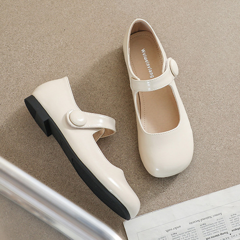 法式一字带玛丽珍鞋圆头浅口日系娃娃鞋软平底一脚蹬学院风单鞋女,女鞋,玛丽珍鞋,淘宝优惠券,粉丝福利购,淘宝优惠卷