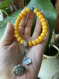 天然老蜜蜡设计款手串