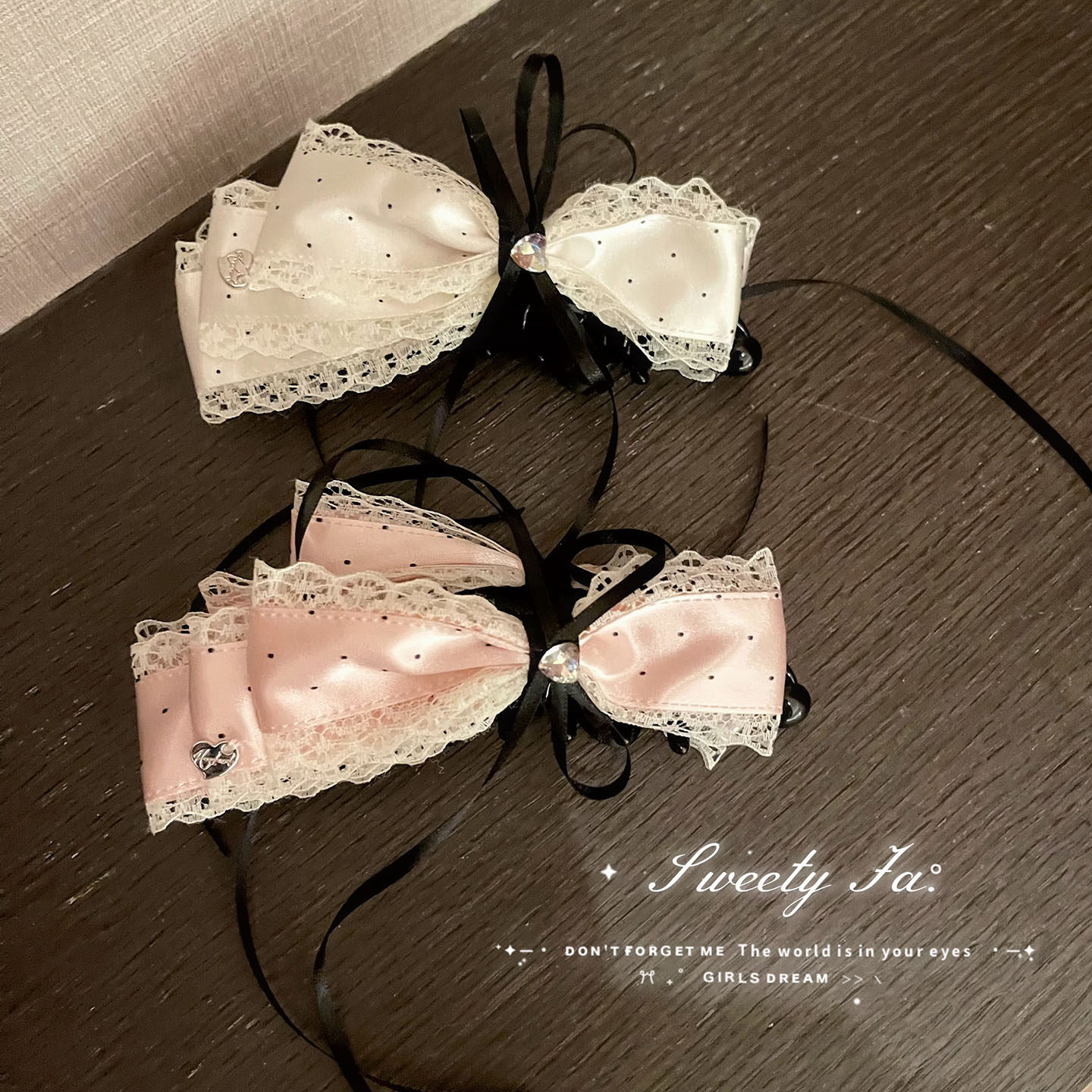 可露丽波点蝴蝶结精致少女香蕉夹
