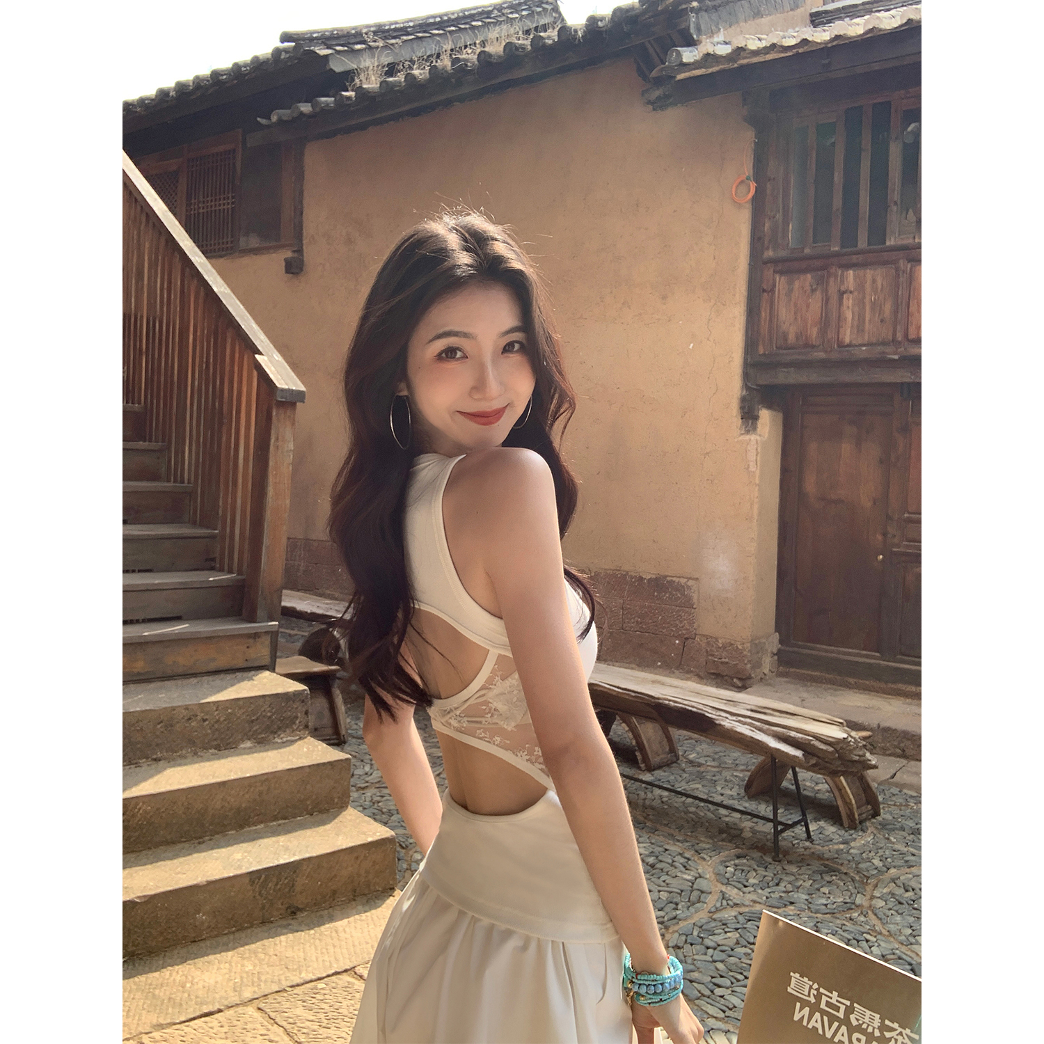 MULVAN 后背镂空背心 设计感辣妹拼接蕾丝无袖上衣女韩系针织t恤