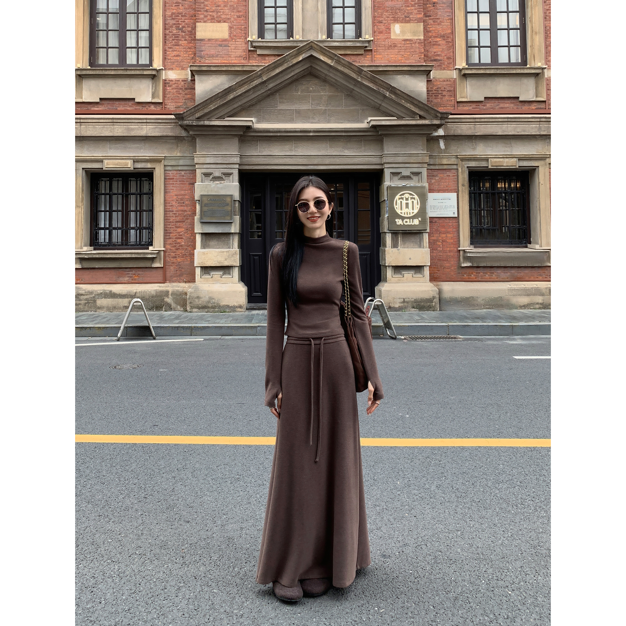 MULVAN 【现货6折】德绒半高领针织打底T恤女修身正肩内搭短上衣