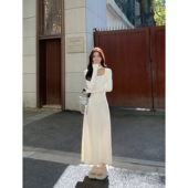 MULVAN挂脖针织连衣裙女春秋新款 设计感修身 气质内搭打底长裙