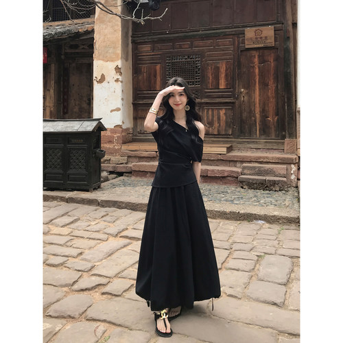MULVAN 枳夏|斜肩上衣女设计感收腰短袖衬衫灯笼半身裙套装