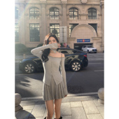 小众一字肩上衣女高级感拼接露肩喇叭袖 MULVAN 现货7折 t恤