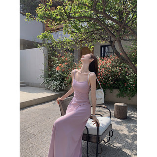 MULVAN 带胸垫针织连衣裙女夏季新款修身吊带裙a字垂感法式长裙