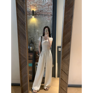 宽松垂感休闲直筒长裤 MULVAN 女薄款 高级锻面阔腿裤 现货6.5折