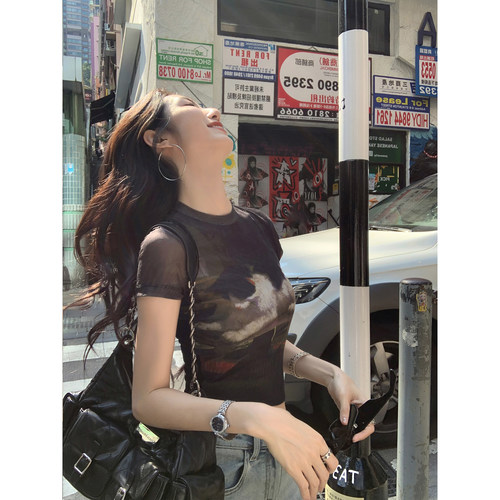 MULVAN 挚爱猫咪T 美式复古印花短袖t恤女短款修身高腰辣妹上衣