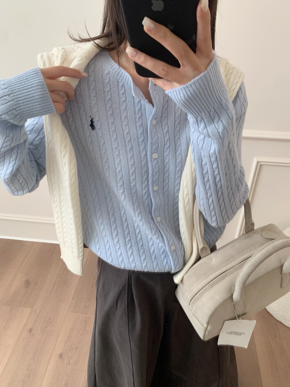 知性【芭妮Bonnet】老钱风刺绣小马麻花圆领针织开衫(含100%羊毛)