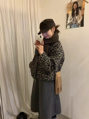 韩饭洋气羽绒服【tinro 】复古风豹纹印花宽松拉链保暖羽绒服外套