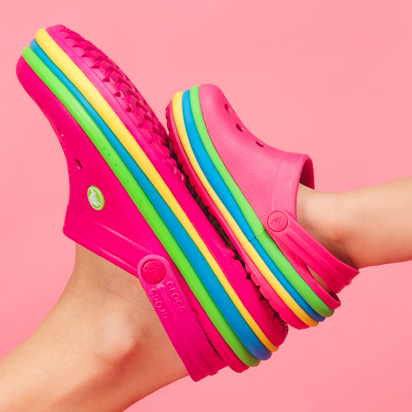 crocs¿¨Âæ³ÛͯЬ¿¨Âæ°à²ÊºçС¿ËÂæ¸ñɳ̲¶´¶´Á¹Ð¬205205 ¹úÄÚ´ú¹º