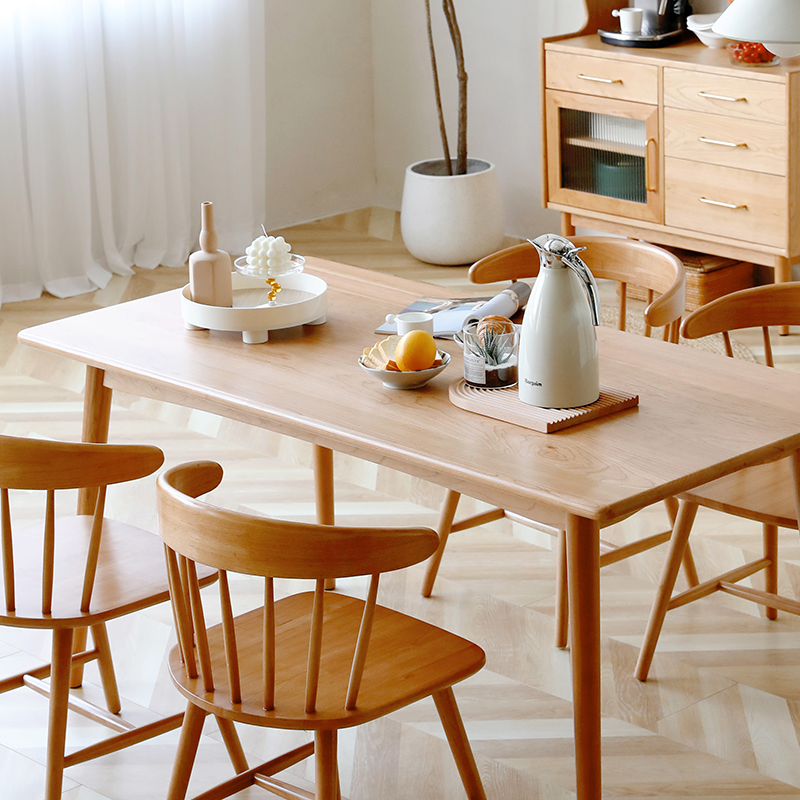 北欧本色长方形樱桃木原木餐桌