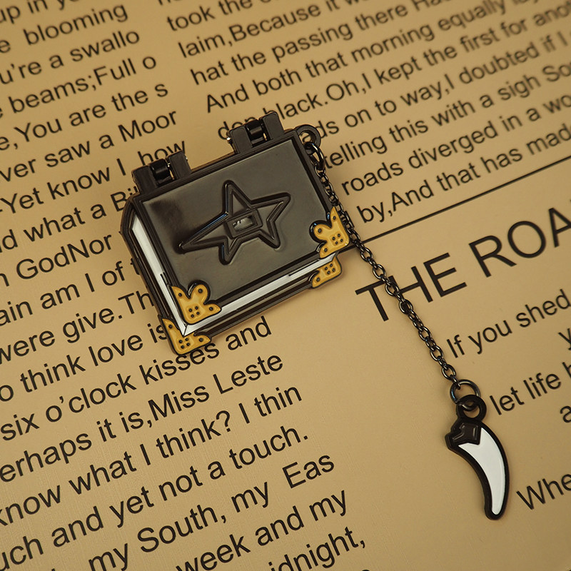 华纳正版联名哈利波特周边汤姆里德尔的日记蛇牙金属徽章饰品礼物