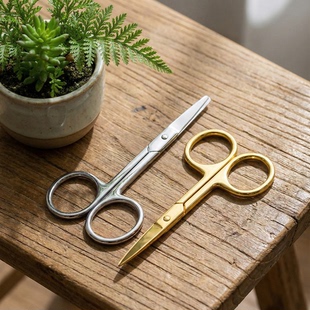 新款 修眉专用眉毛剪刀男女士鼻毛修剪器化妆美妆眉刀小剪子独立装