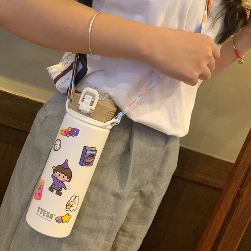 杯子直儿童水壶小孩幼儿园杯携带保温外出水瓶吸管夏季饮水大容量