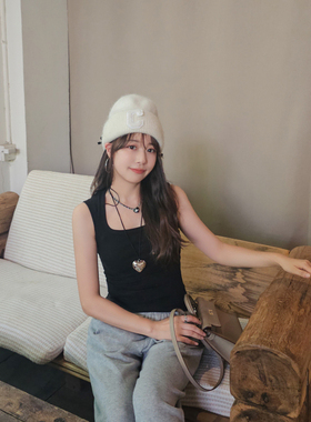 黑色背心女方领打底修身内搭上衣外穿2025新款宽肩带方领吊带短款