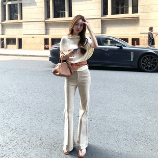 四面弹微喇马蹄卡其色牛仔裤 舒适至上修身 淡颜天菜 Baby61