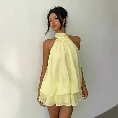 Ready Stock Women's Sexy Hottie Backless Halterneck Waist Ta