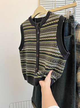 Outer Wear Retro Style Knitted Vest Women's 2026 Overlapped
