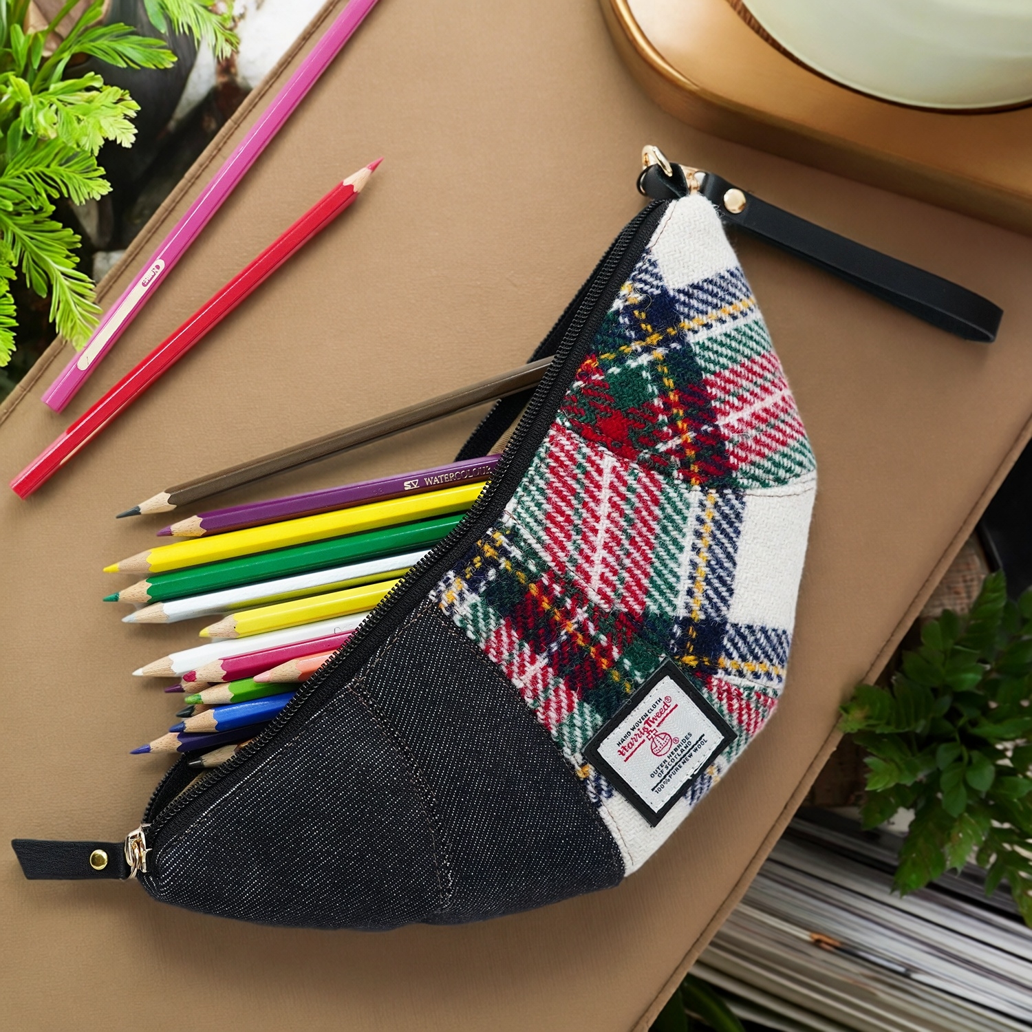 Harristweed哈里斯粗花呢牛角包