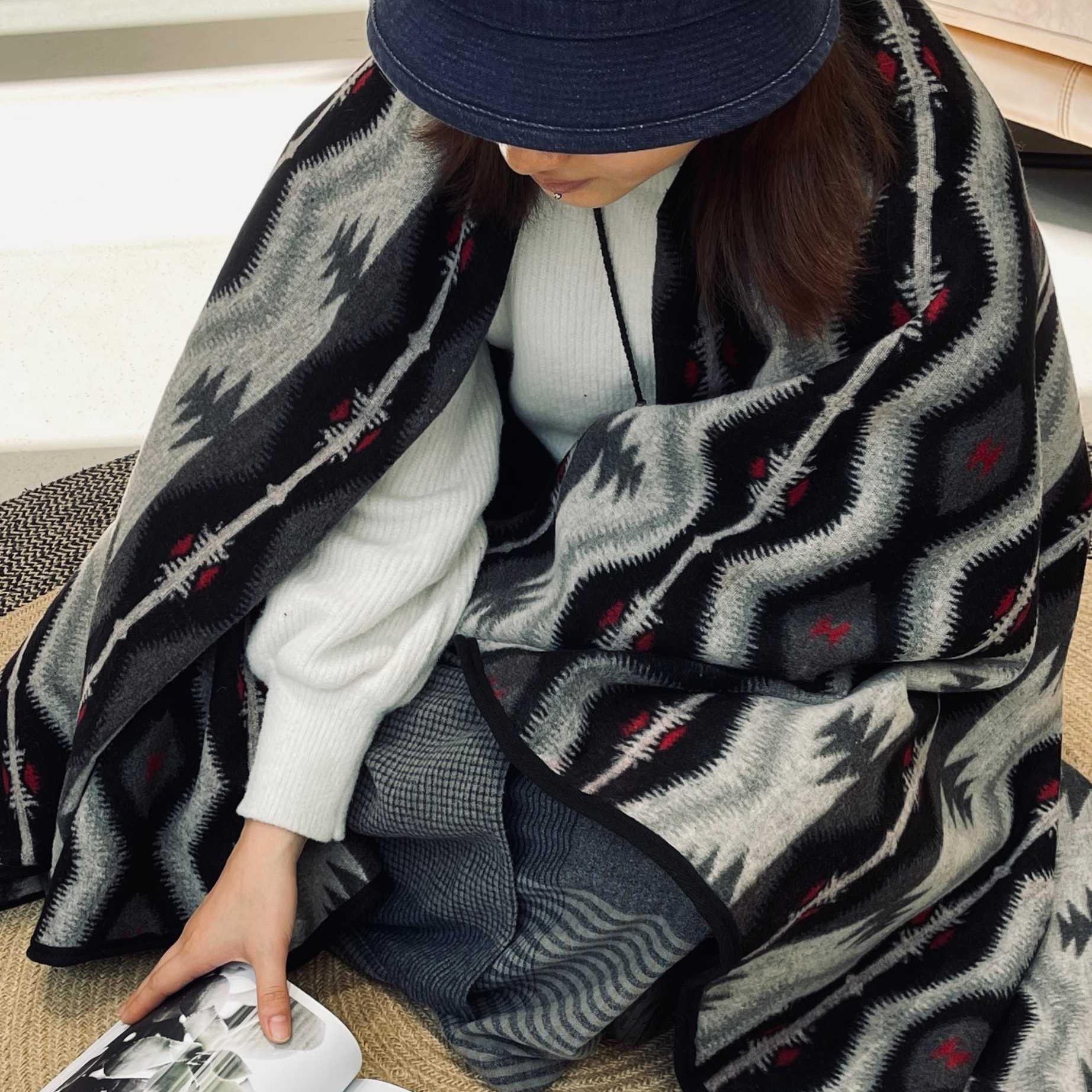 YULEATHER四季披肩印第安男女