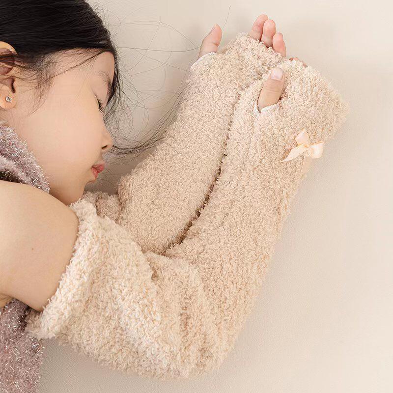 儿童睡觉手套加长睡眠护袖双面绒纯色蝴蝶结保暖防冻半指袖套