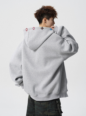 A410-WT33820-P95限价149-美式刺绣连帽开衫外套-400g 华棉