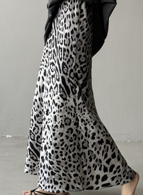 实拍！轻奢高级感豹纹开叉半身裙春夏新松紧高腰显瘦A字长裙82283