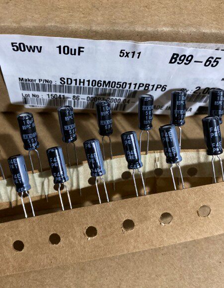 100只=27元 电容ROE 德国 50V10UF 音频电解电容器 10UF/50V 5*11