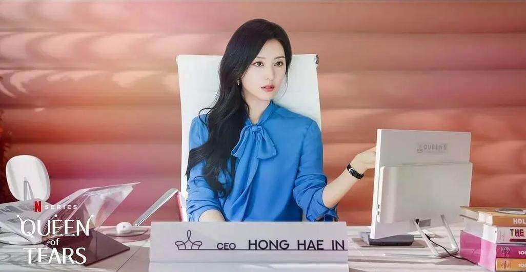 韩剧泪之女王 金秀贤金智媛同款时尚气质女神范可爱蓝色上衣定制