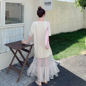 韩系温柔风蕾丝网纱拼接连衣裙女2025夏季气质宽松显瘦百搭T恤裙图片
