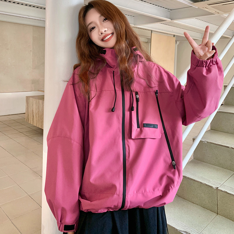 大货玫红色短款冲锋衣外套8553-P155-K228,女装短外套,浙宝265