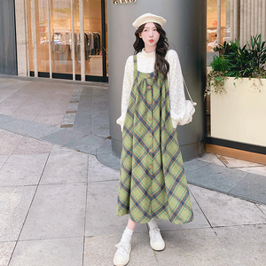 绿色格纹背带裙蕾丝套装女2025春秋季新款学院风显瘦连衣裙两件套图片