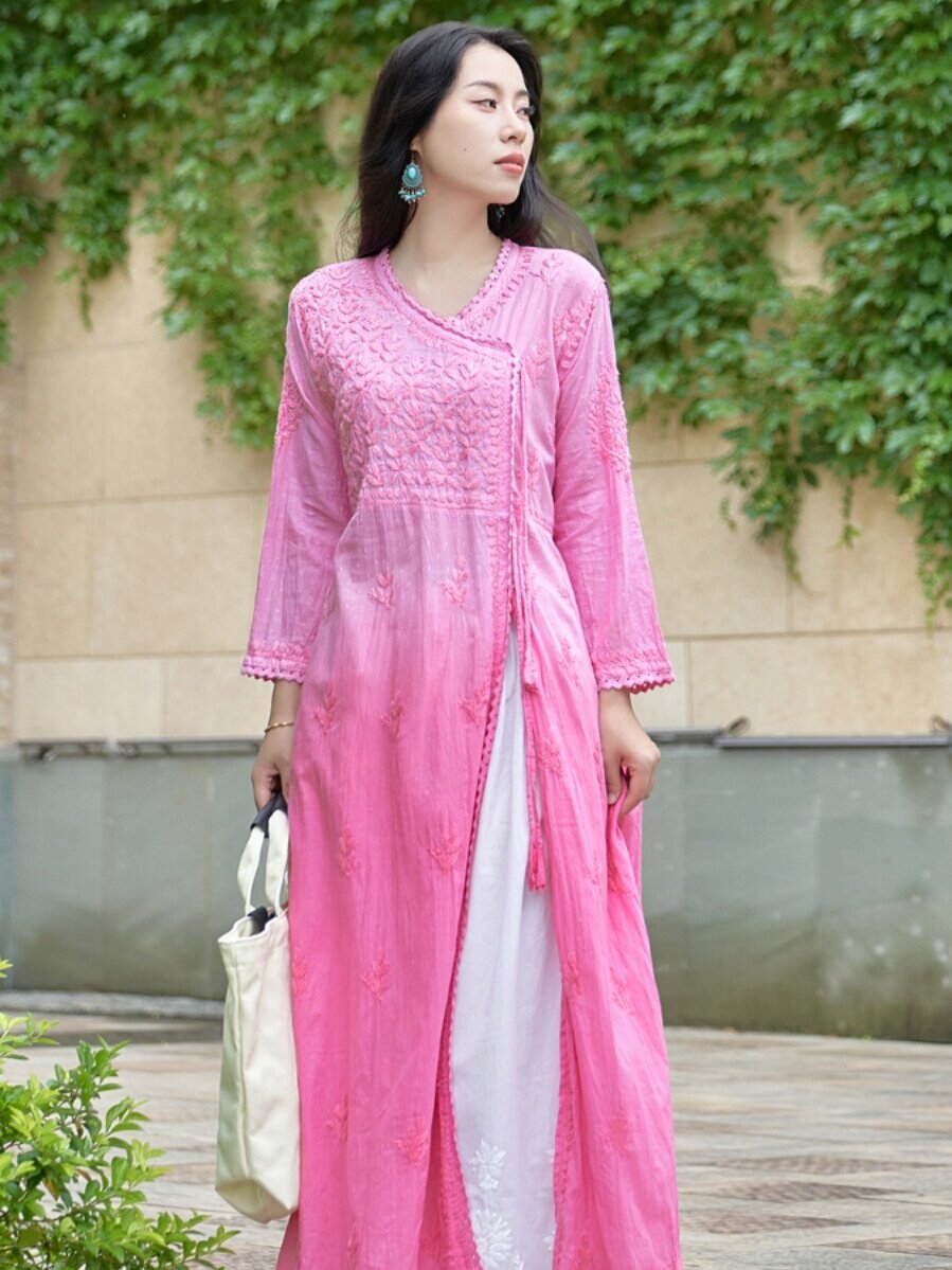 B1-1-2 INDIAN WOMENS IMPORTED ETHNIC STYLE MEDIUM LENGTH COTTON GRADIENT PINK HAND-EMBROIDERED THIN ROBE IS BREATHABLE
