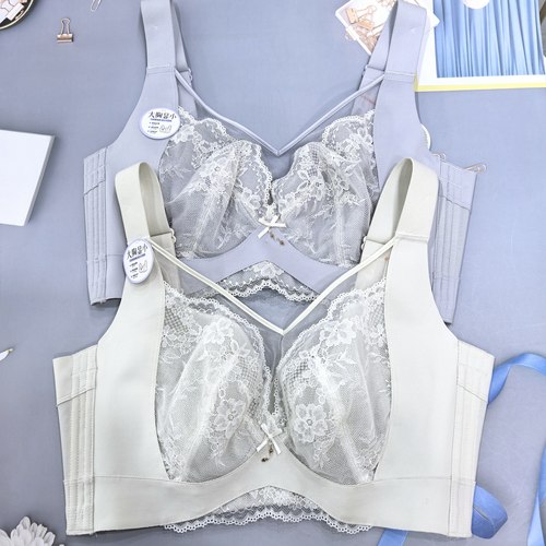 大胸显小软钢圈塑形收副乳内衣女