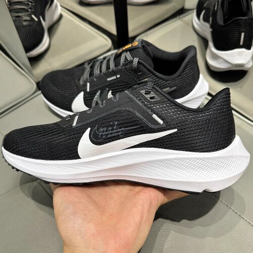 耐克女AIR ZOOM PEGASUS 40 PRM ANY 飞马公路跑步鞋FB7703-001