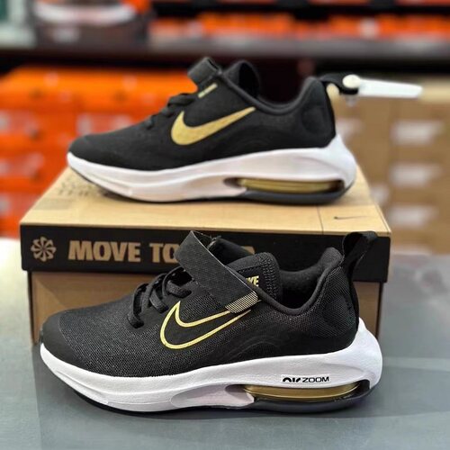 Nike耐克魔术贴运动跑步鞋