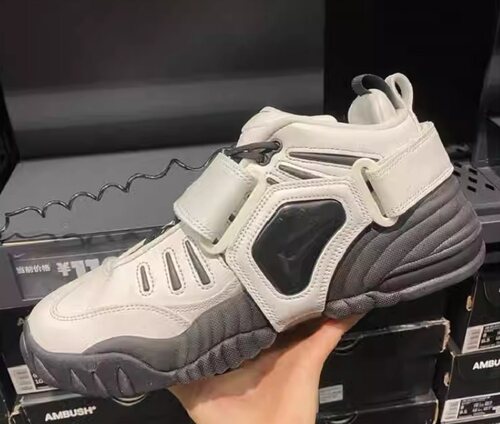 NIKE/耐克男女低帮运动篮球鞋