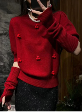 欧洲站2025冬季新款女潮时尚豆豆提花圆领袖套羊毛针织衫红色毛衣