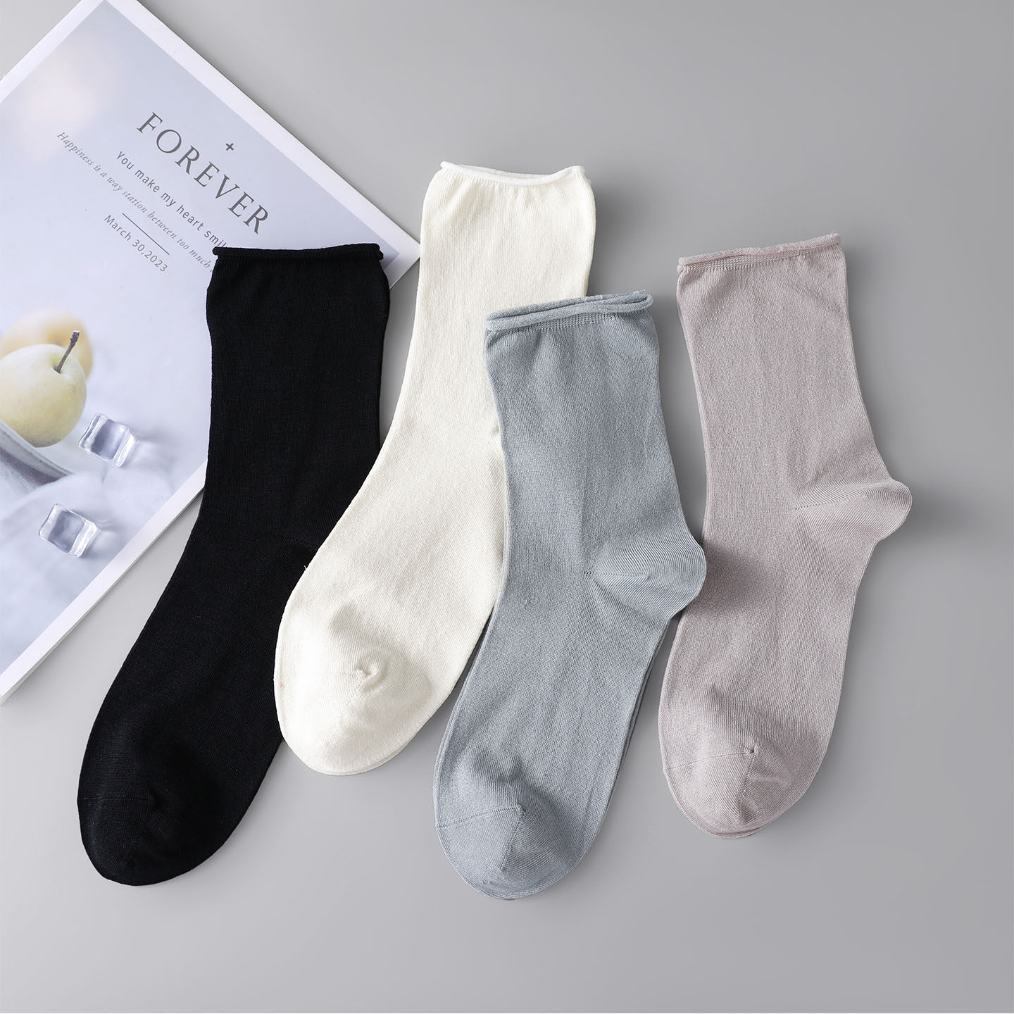 高档桑蚕丝中筒女袜 卷边袜口柔软贴合 真丝透气不闷养肤无骨袜子