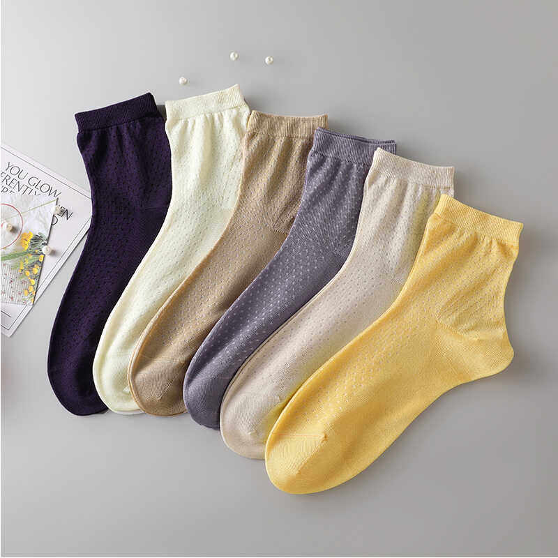 升级款透气孔女士绢丝中筒袜 桑蚕丝柔软养肤女袜 螺纹袜口不下滑