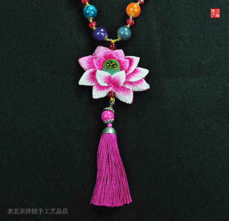 特色礼品手工绣品老绣片手工刺绣苏绣古典中式传统项链毛衣链吊坠